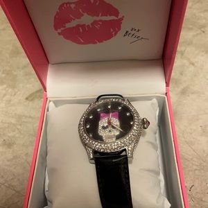 Betsy Johnson skull watch